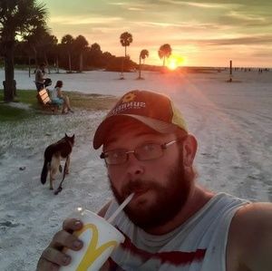 Meet your Posher, Jamie